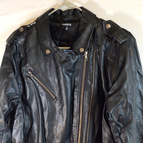 Torrid moto jacket women’s size 2 black floral faux leather long sleeve - Picture 3 of 13